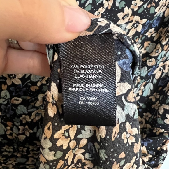 RW&CO Floral Dress - Picture 5 of 5